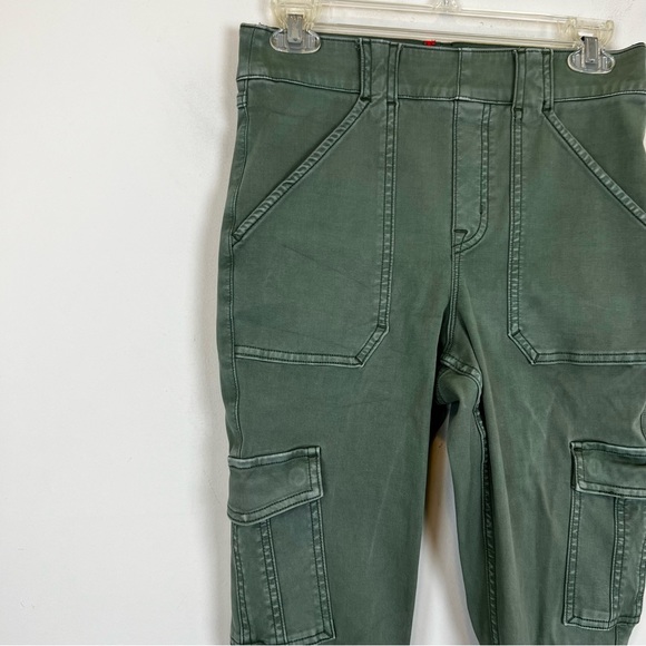 Spanx Stretch Twill Ankle Cargo Pant in Sage - Picture 6 of 8
